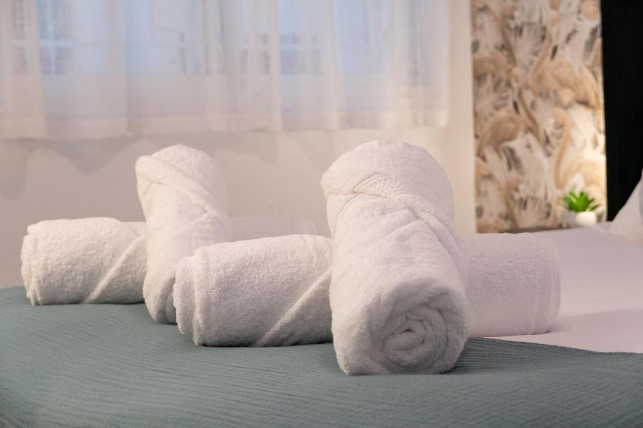 Luxury Apartment Puerta Del Sol City Center Gran Via With Ac Madrid Eksteriør billede